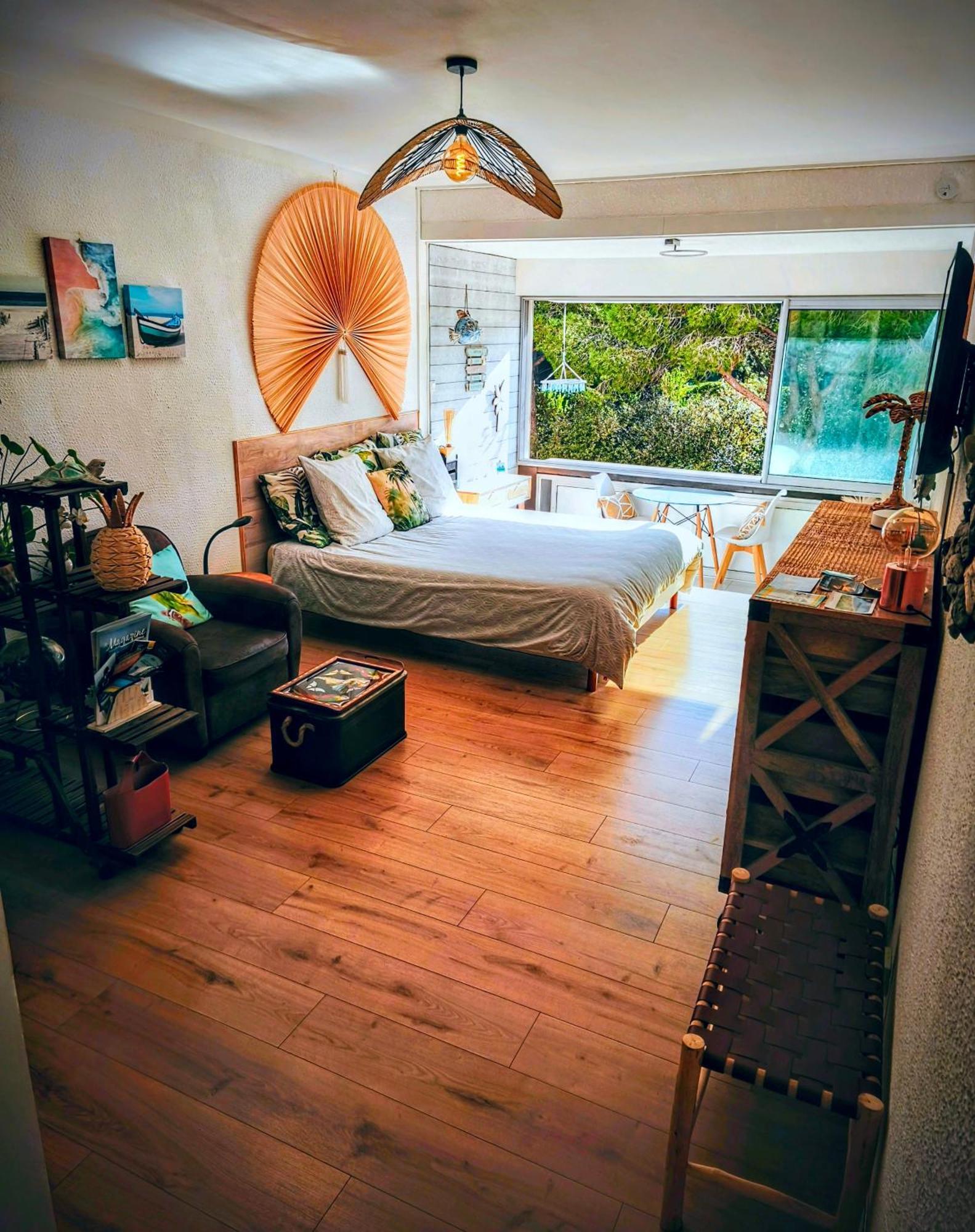 Le Bali Apartment Ла Сен-сюр-Мер Екстериор снимка
